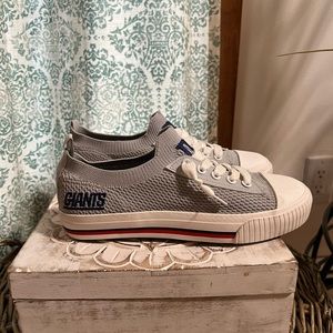 NY GIANTS SLIP ON SNEAKERS SIZE 8 women’s